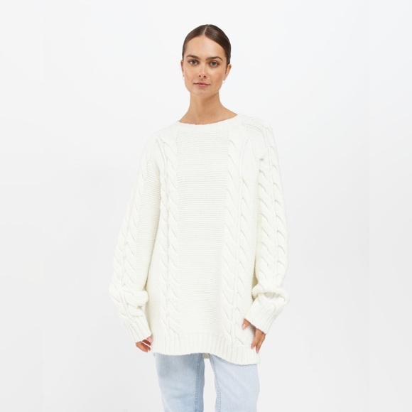 Brunette the Label Adele Cable Knit Sweater in Cream/ Whit - Size L/XL - Picture 1 of 3